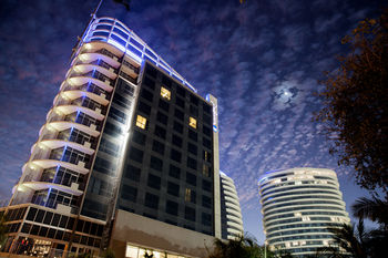Hotel Front - Evening or Night